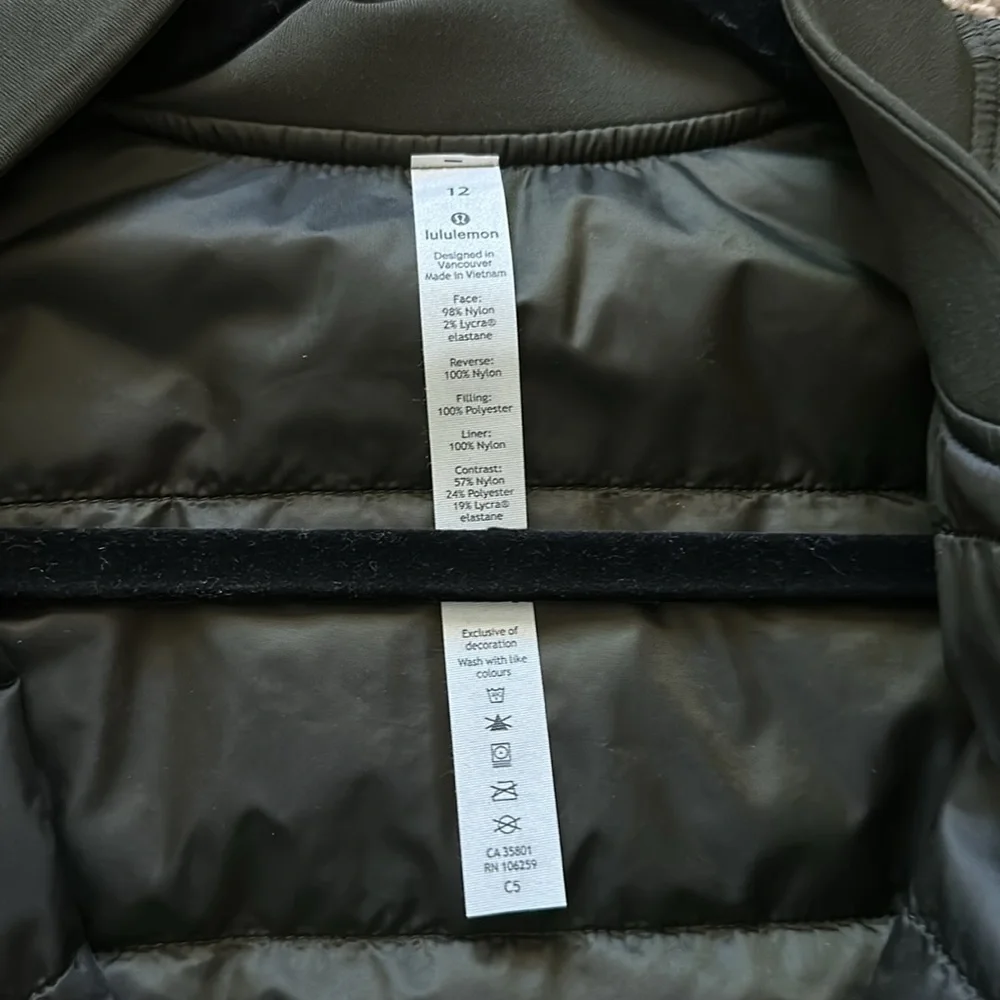 NWT Lululemon Non-Stop Bomber Jacket - Picture 2 of 3